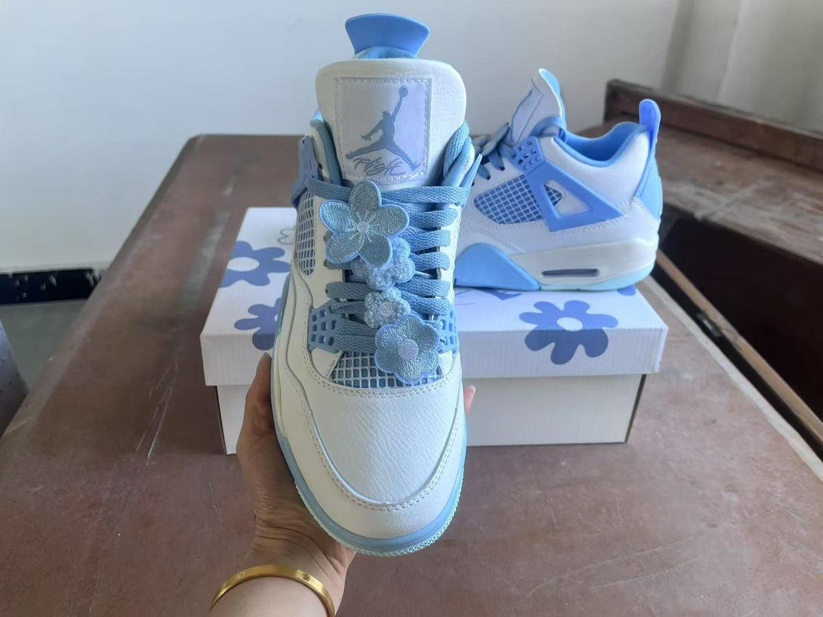 Women's Air Jordan 4 'Forget Me Not' (HV0823-100)